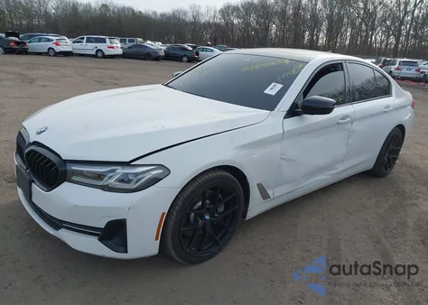 2021 BMW 530I xDrive z USA, uszkodzony, nr VIN WBA13BJ08MWW97455